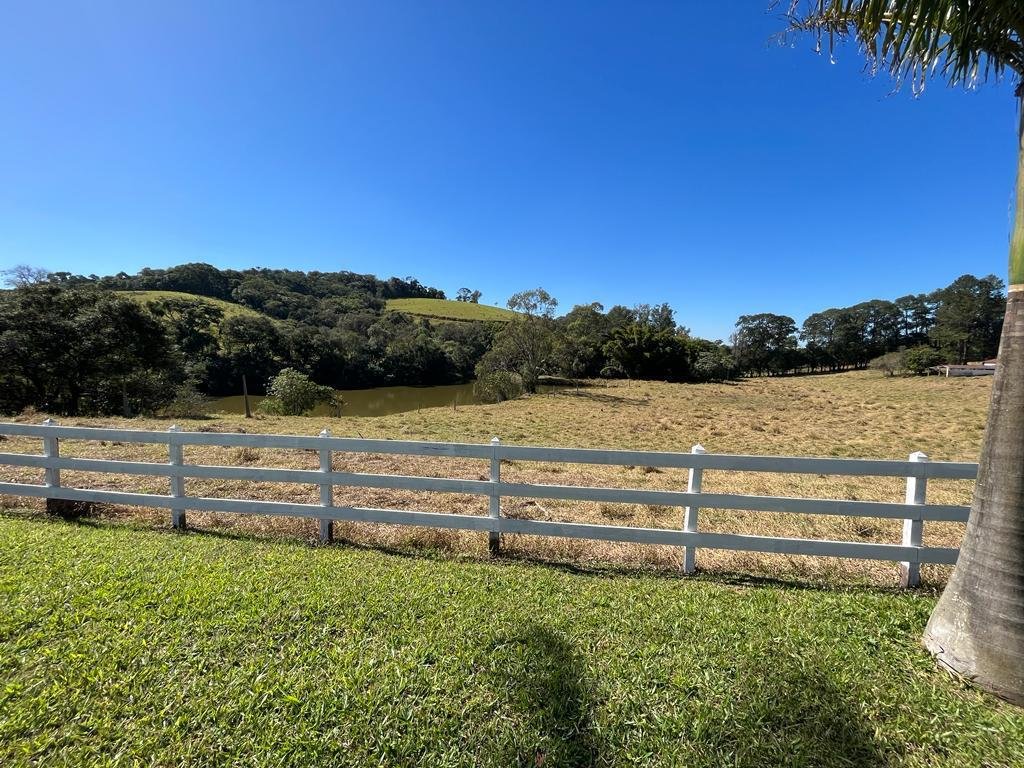 WhatsApp Image 2025-09-23 at 21.59.35